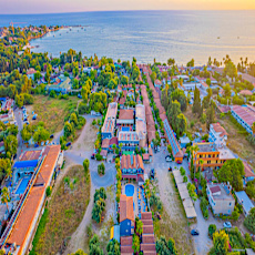 Sayanora Hotel